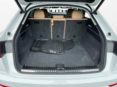 2025 Audi Q8 Premium