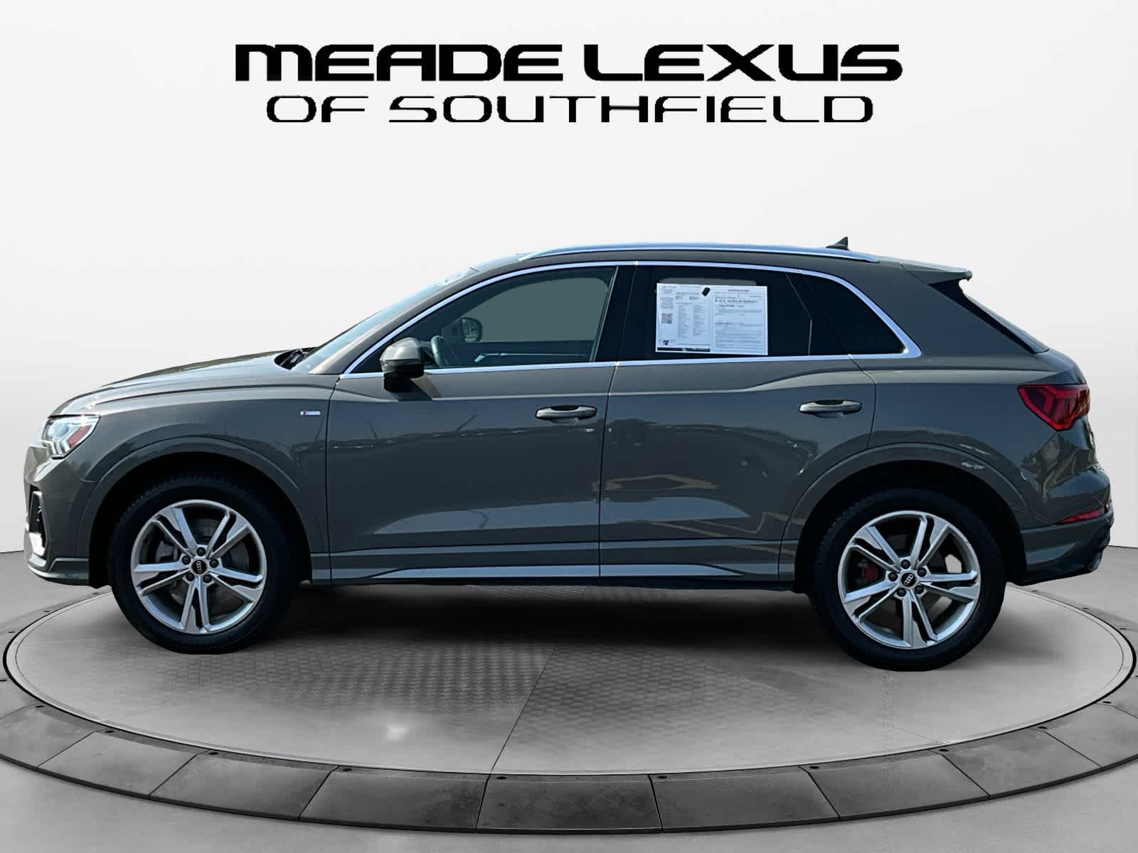 2022 Audi Q3 S line Premium Plus