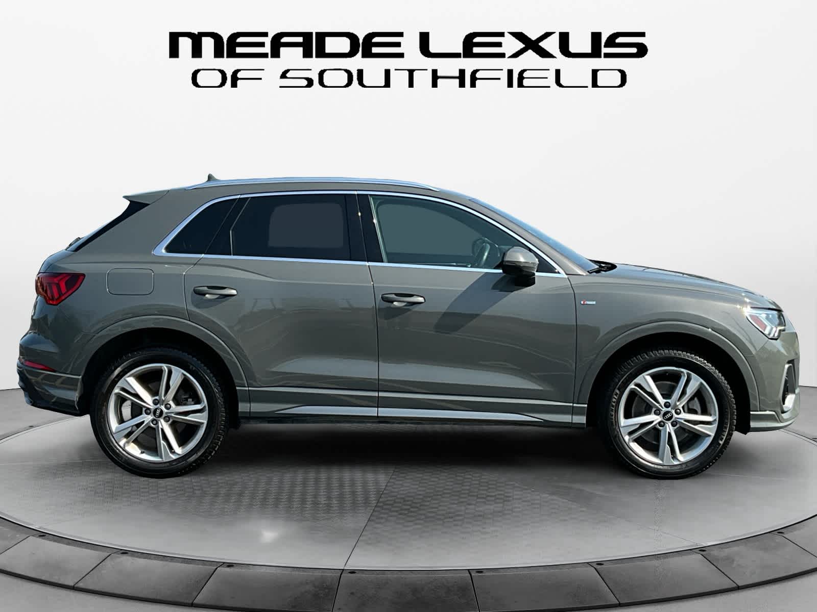 2022 Audi Q3 S line Premium Plus