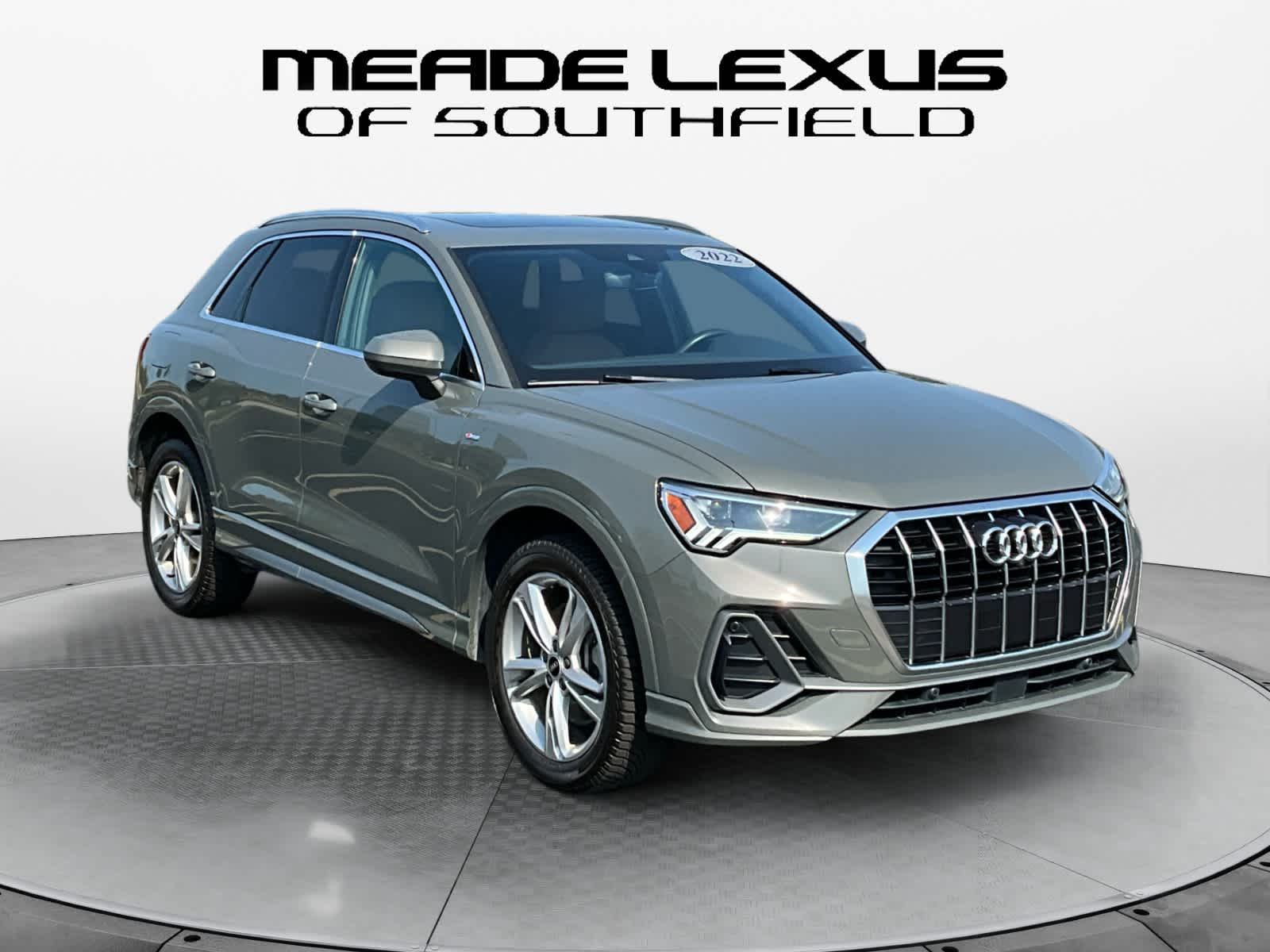 2022 Audi Q3 S line Premium Plus