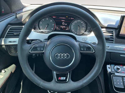 2018 Audi S8 plus Base