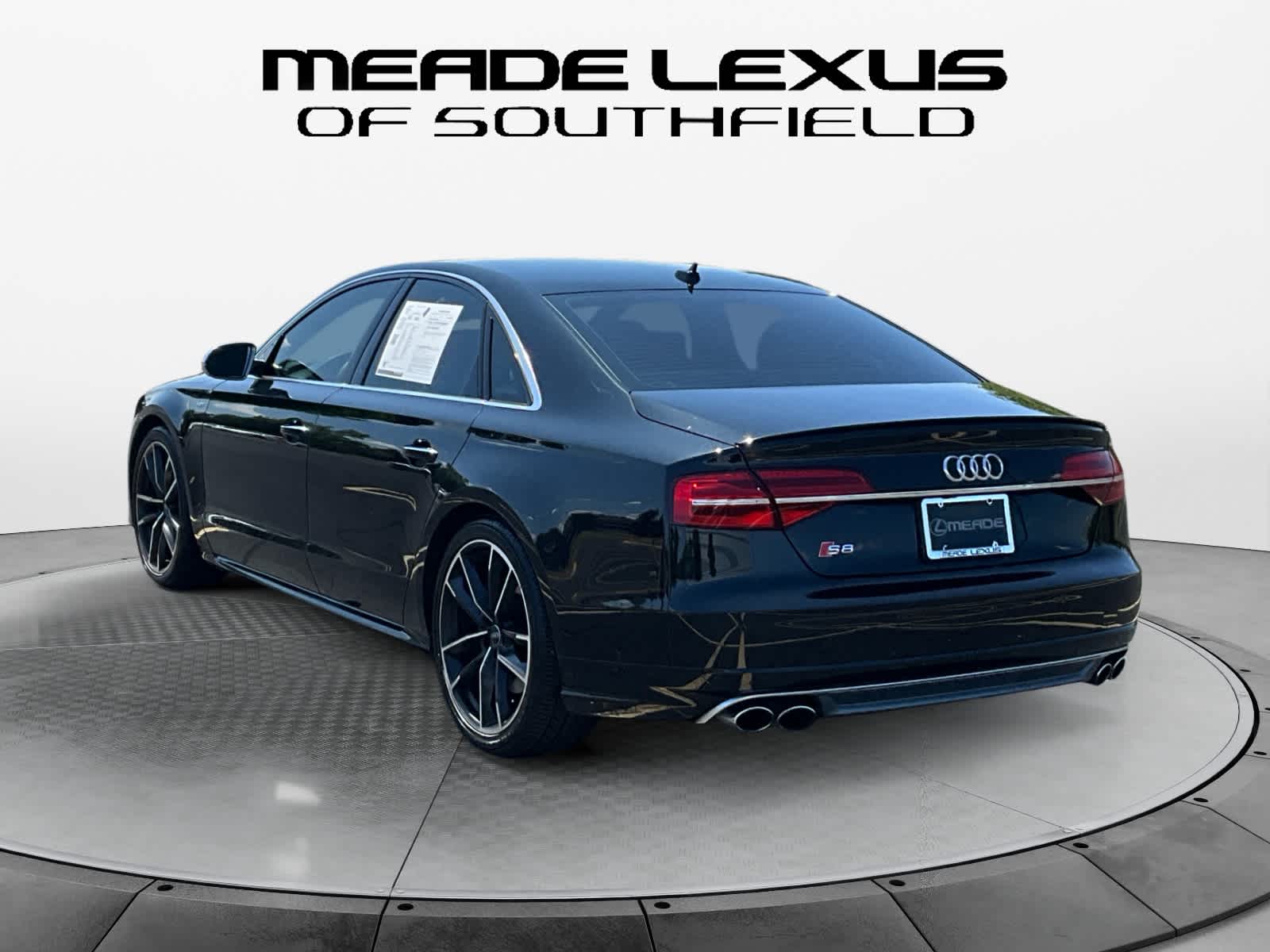 2018 Audi S8 plus Base