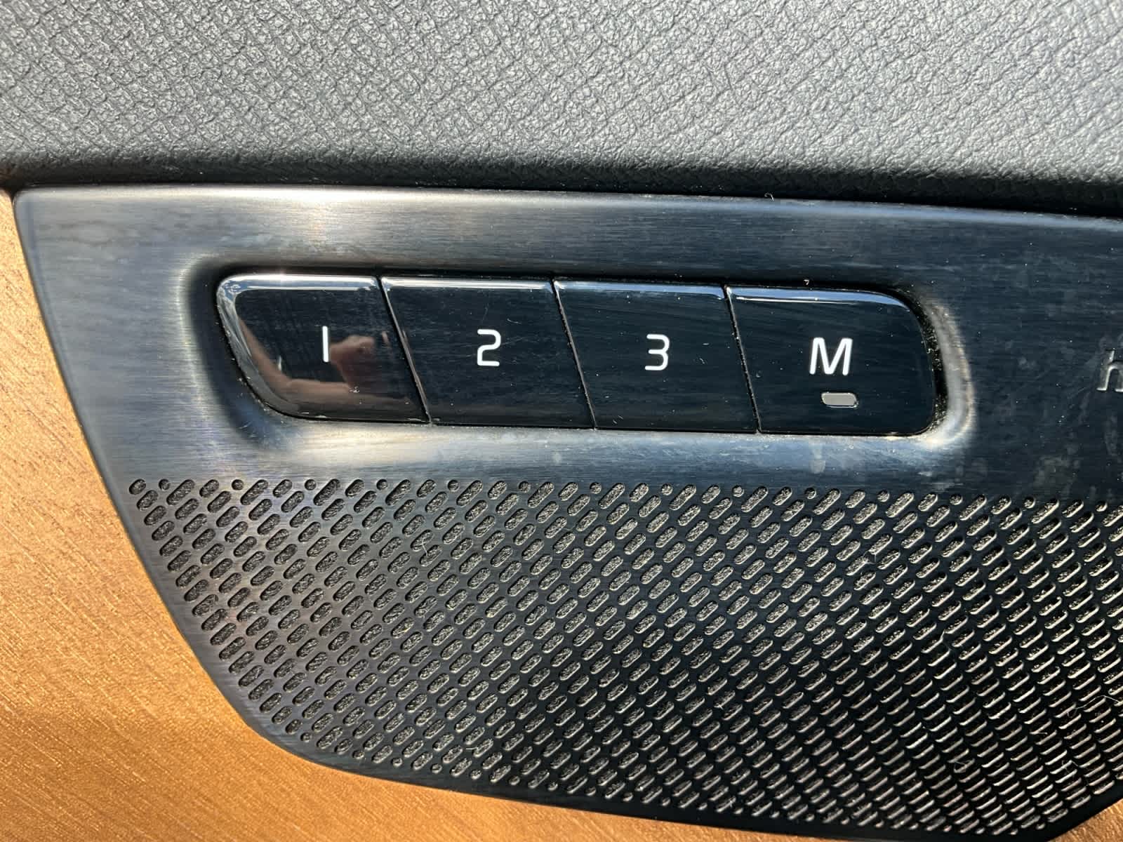 2022 Volvo XC90 Momentum