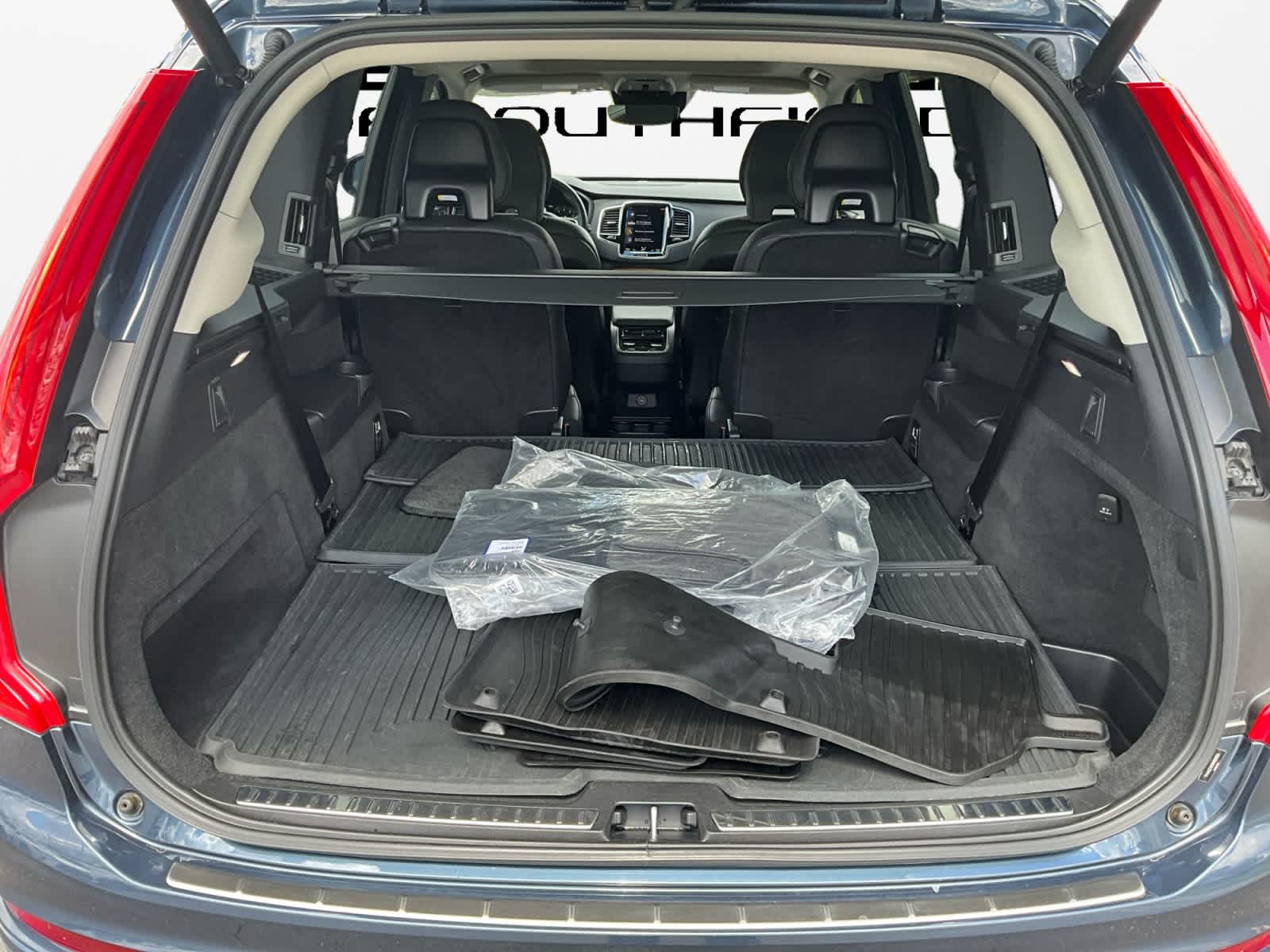 2022 Volvo XC90 Momentum