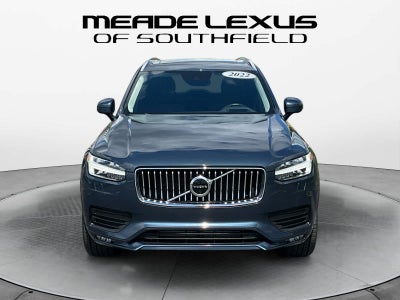 2022 Volvo XC90 Momentum