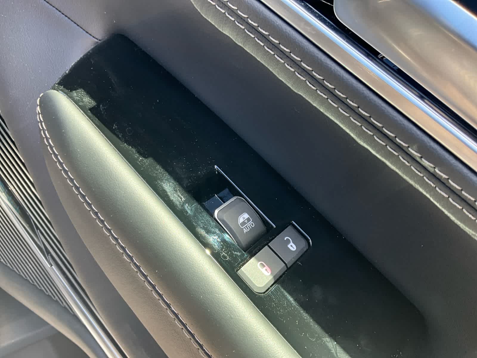 2025 Jeep Grand Wagoneer Series II Obsidian