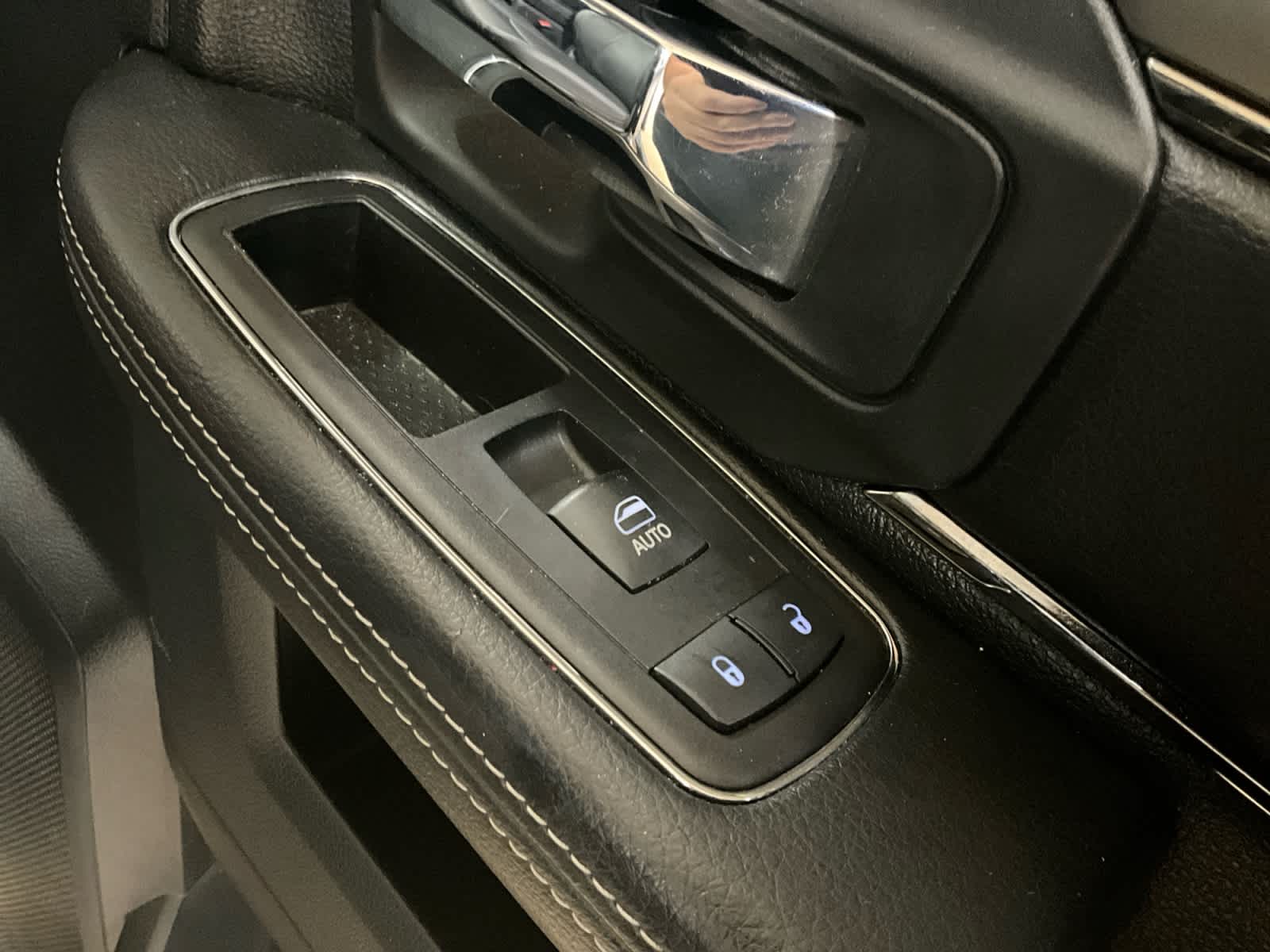 2017 RAM 1500 Sport