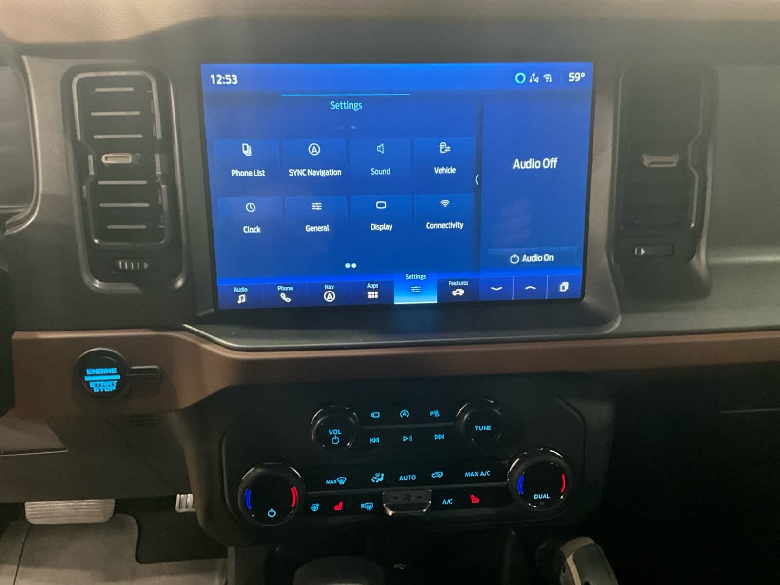 2024 Ford Bronco Outer Banks