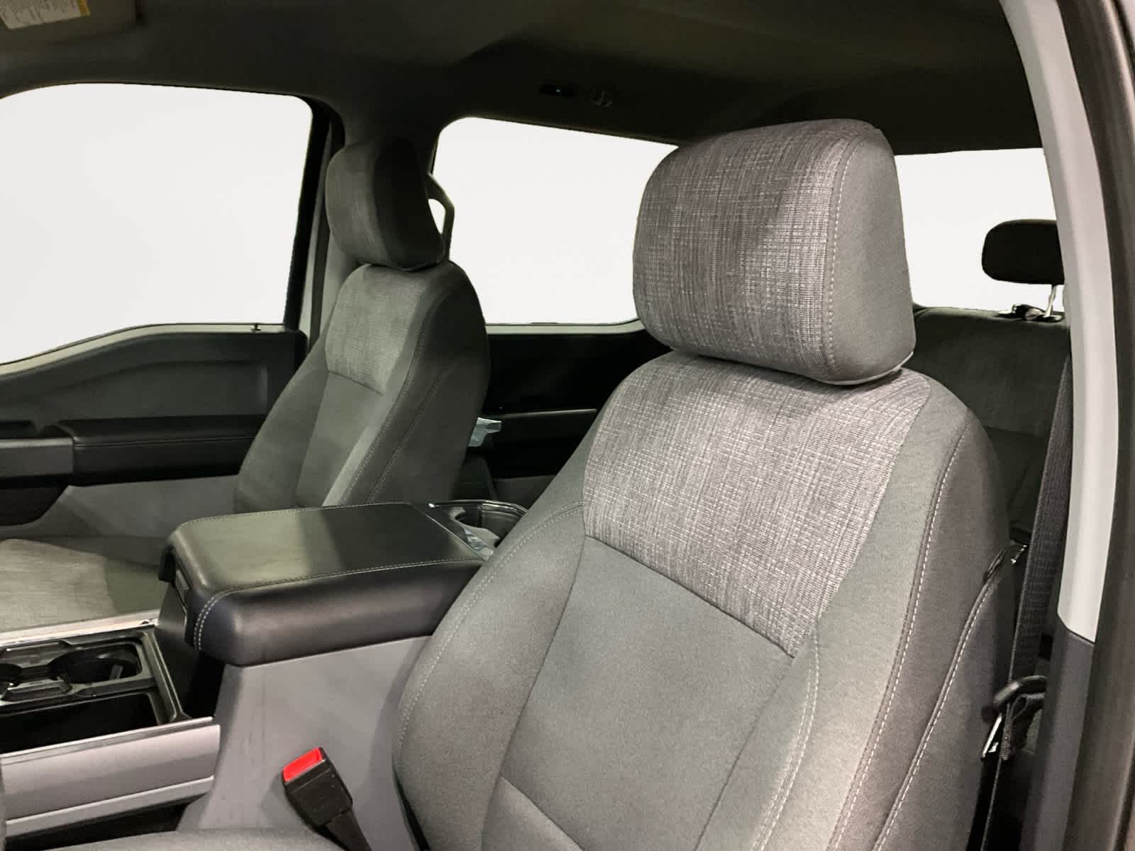 2025 Ford Super Duty F-250 Pickup XLT
