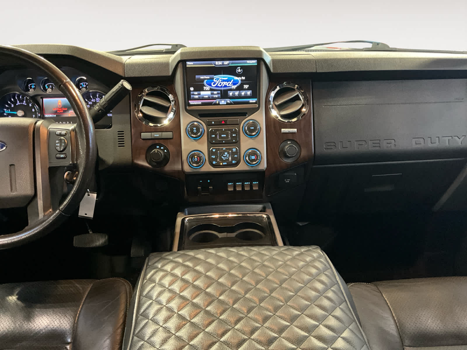 2014 Ford Super Duty F-350 DRW Pickup Lariat