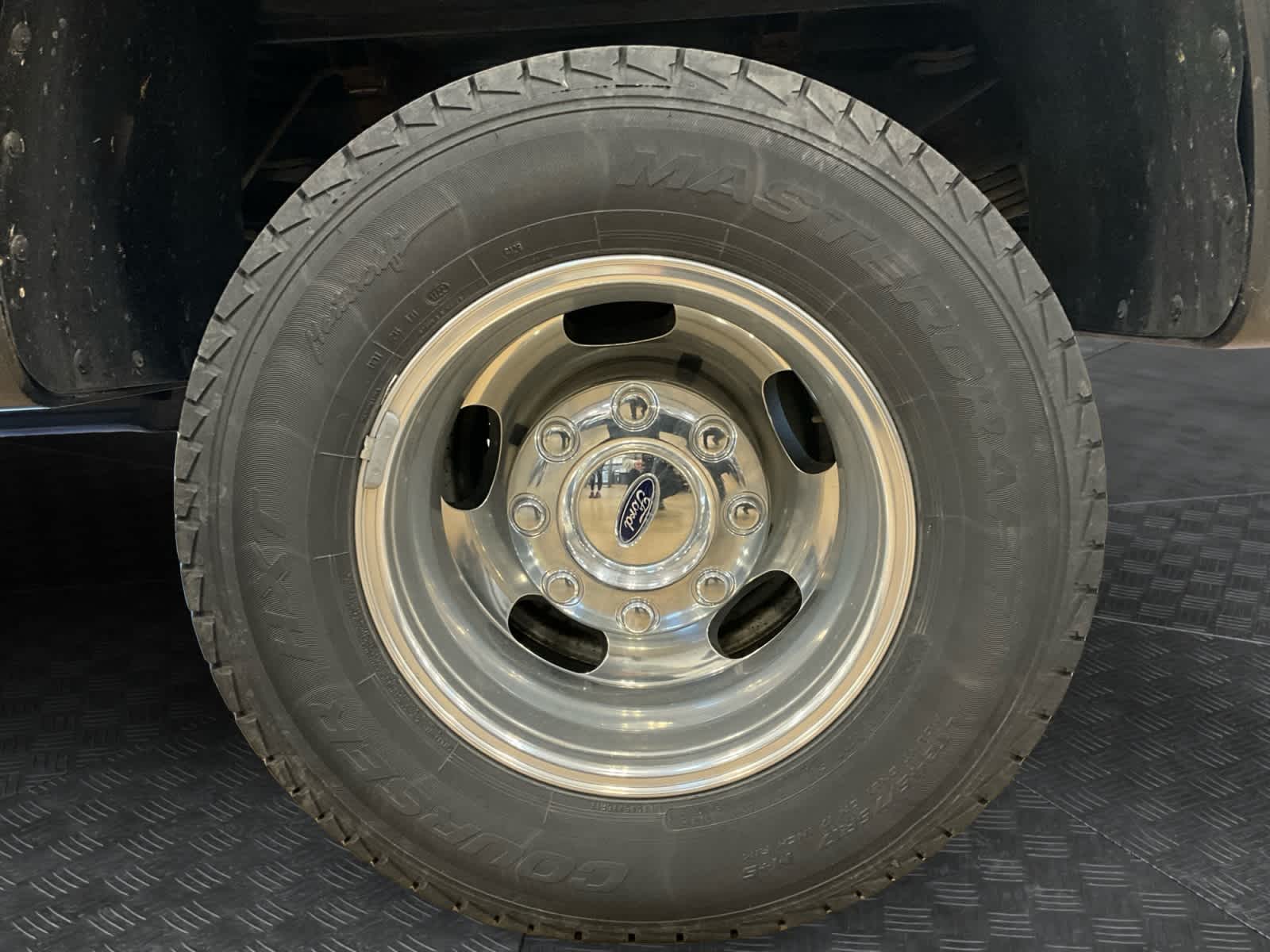 2014 Ford Super Duty F-350 DRW Pickup Lariat