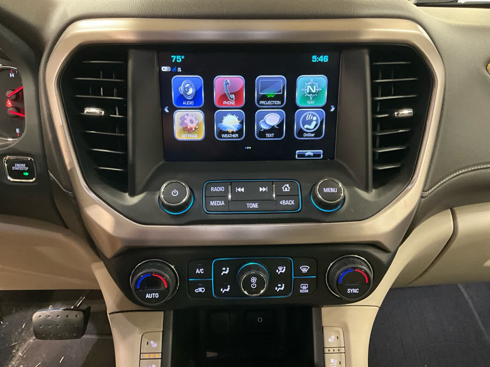2019 GMC Acadia Denali
