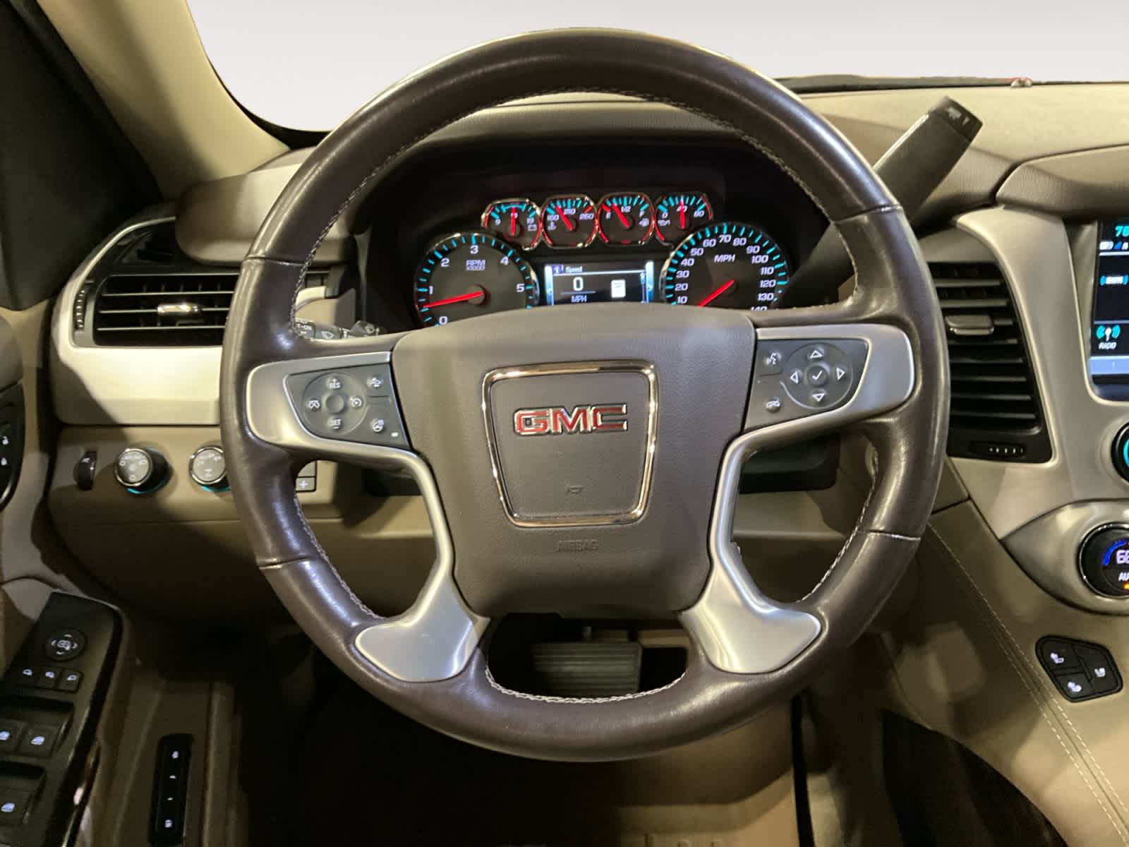 2020 GMC Yukon SLT