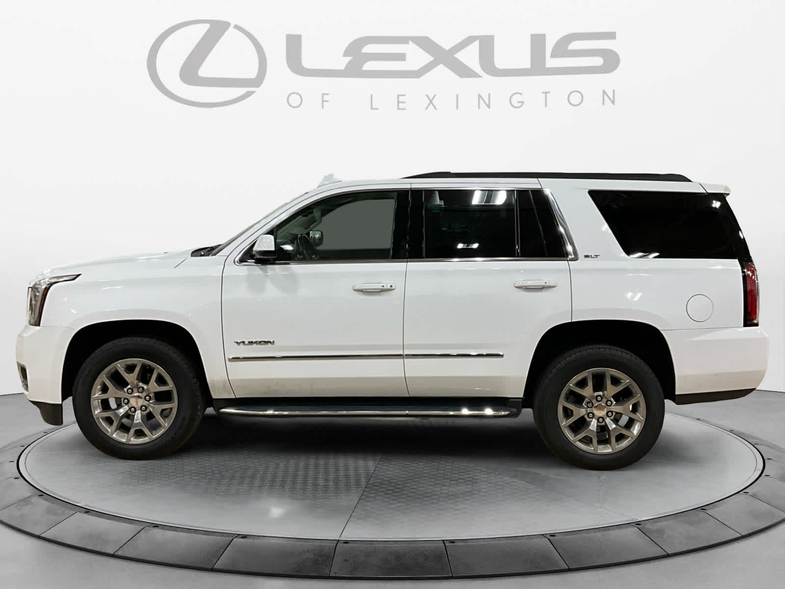 2020 GMC Yukon SLT