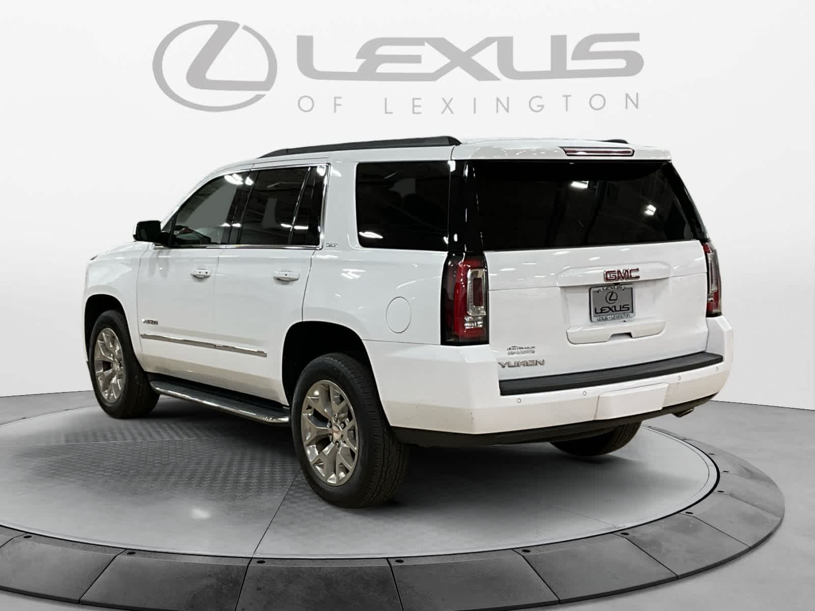 2020 GMC Yukon SLT
