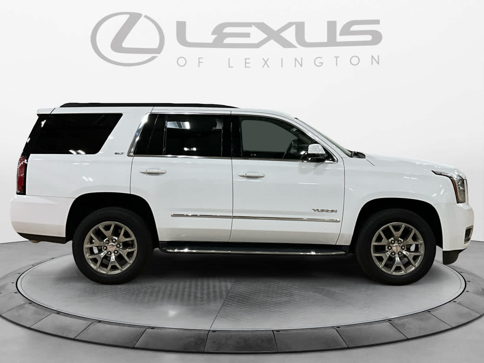 2020 GMC Yukon SLT