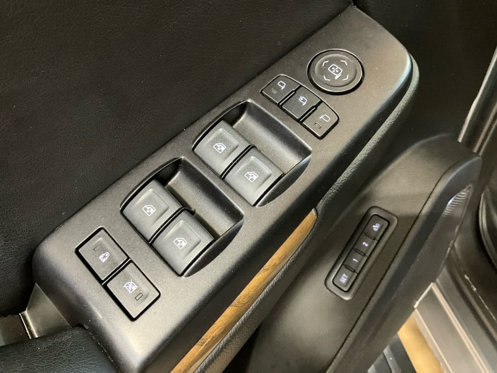 2018 GMC Yukon Denali Denali