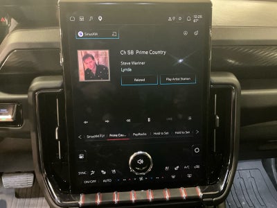 2025 GMC Yukon AT4