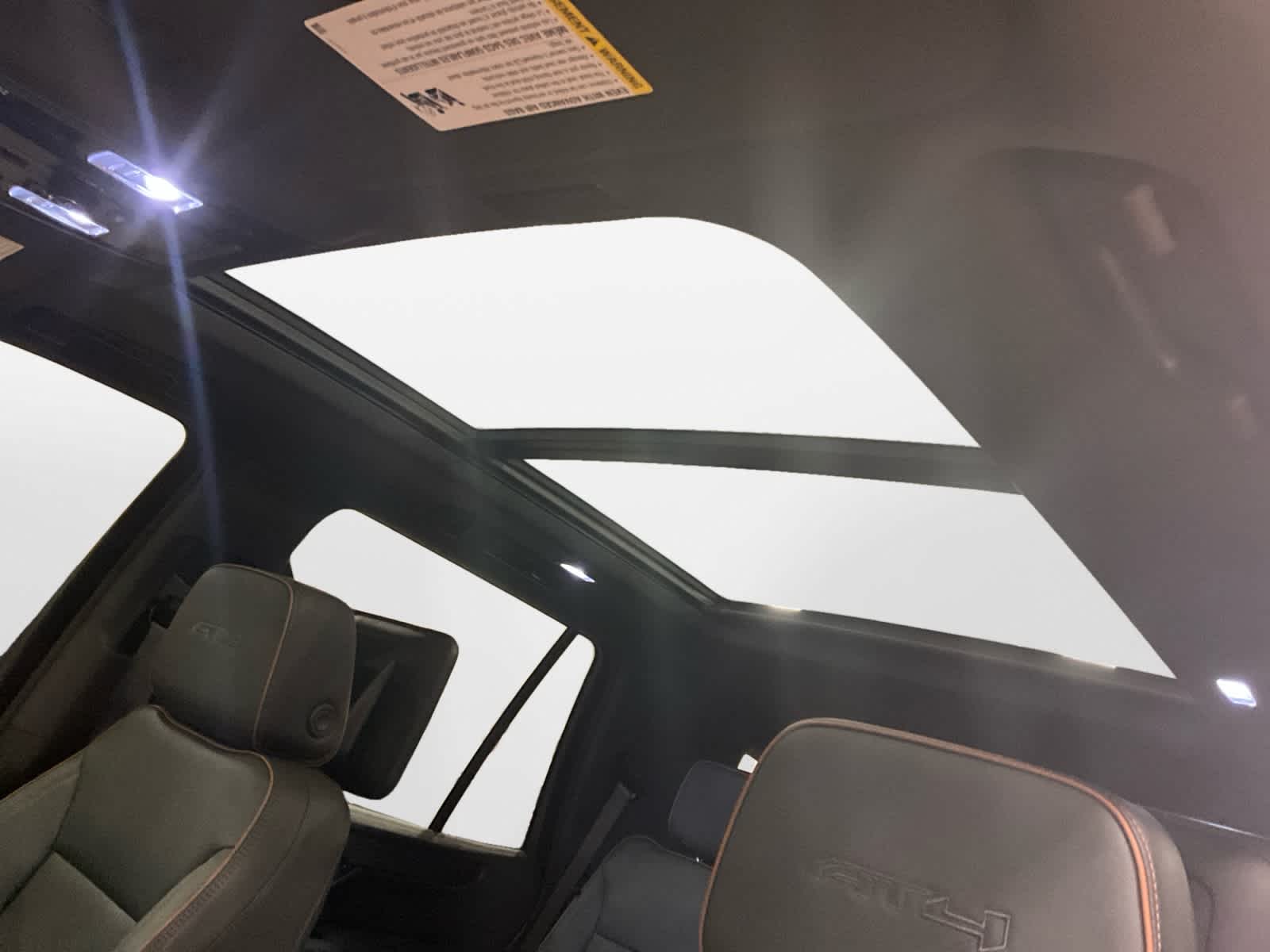 2025 GMC Yukon AT4