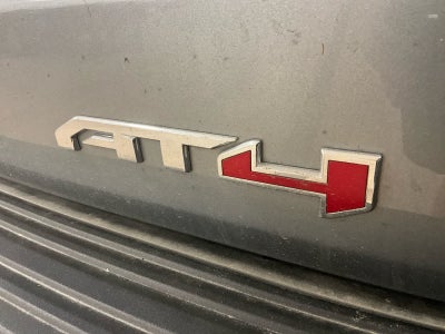 2025 GMC Yukon AT4
