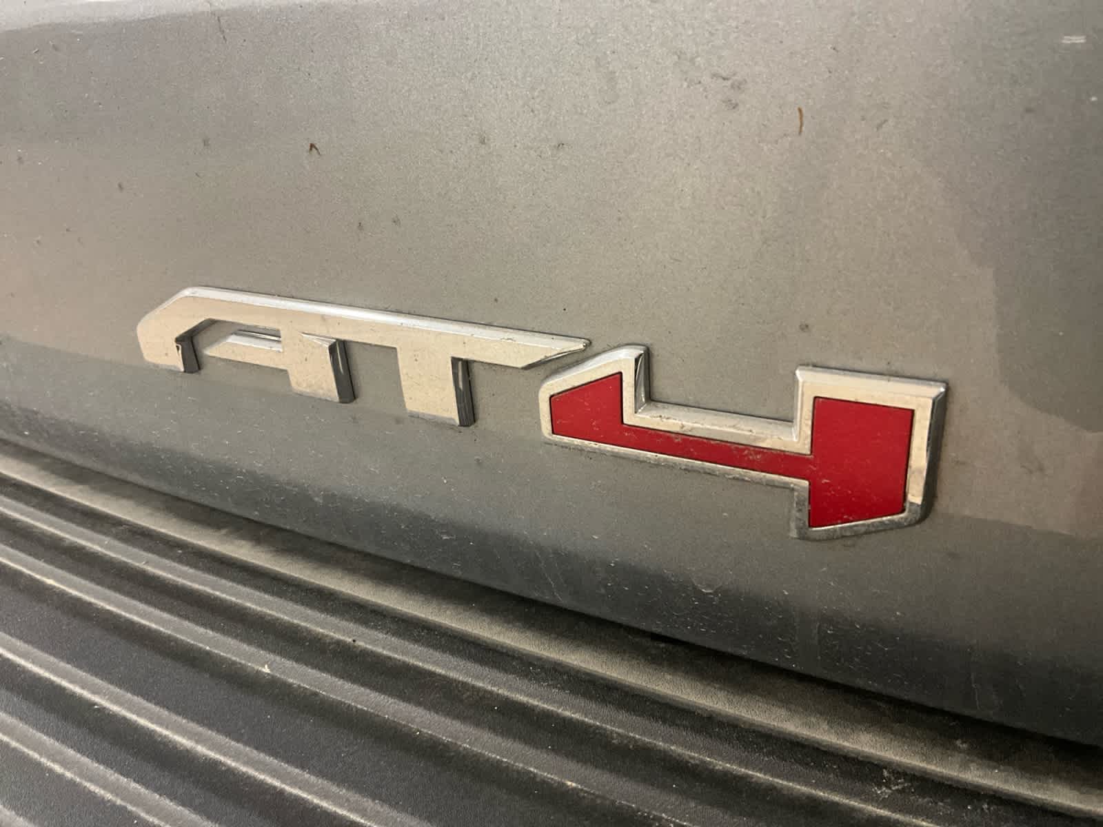 2025 GMC Yukon AT4