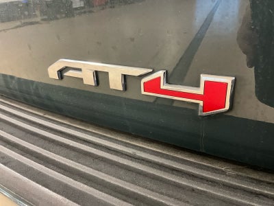 2025 GMC Yukon XL AT4