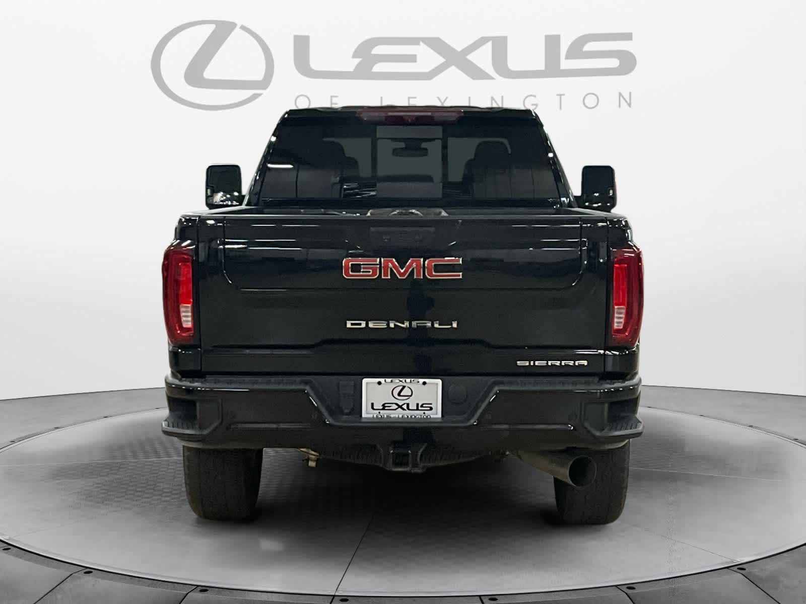 2023 GMC Sierra 2500HD Denali