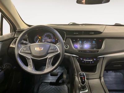 2017 Cadillac XT5 Luxury FWD