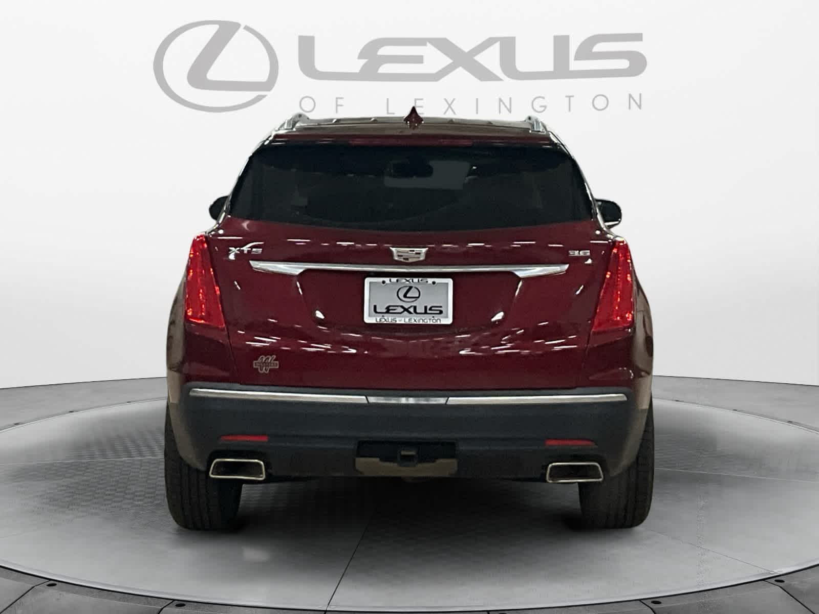 2017 Cadillac XT5 Luxury FWD