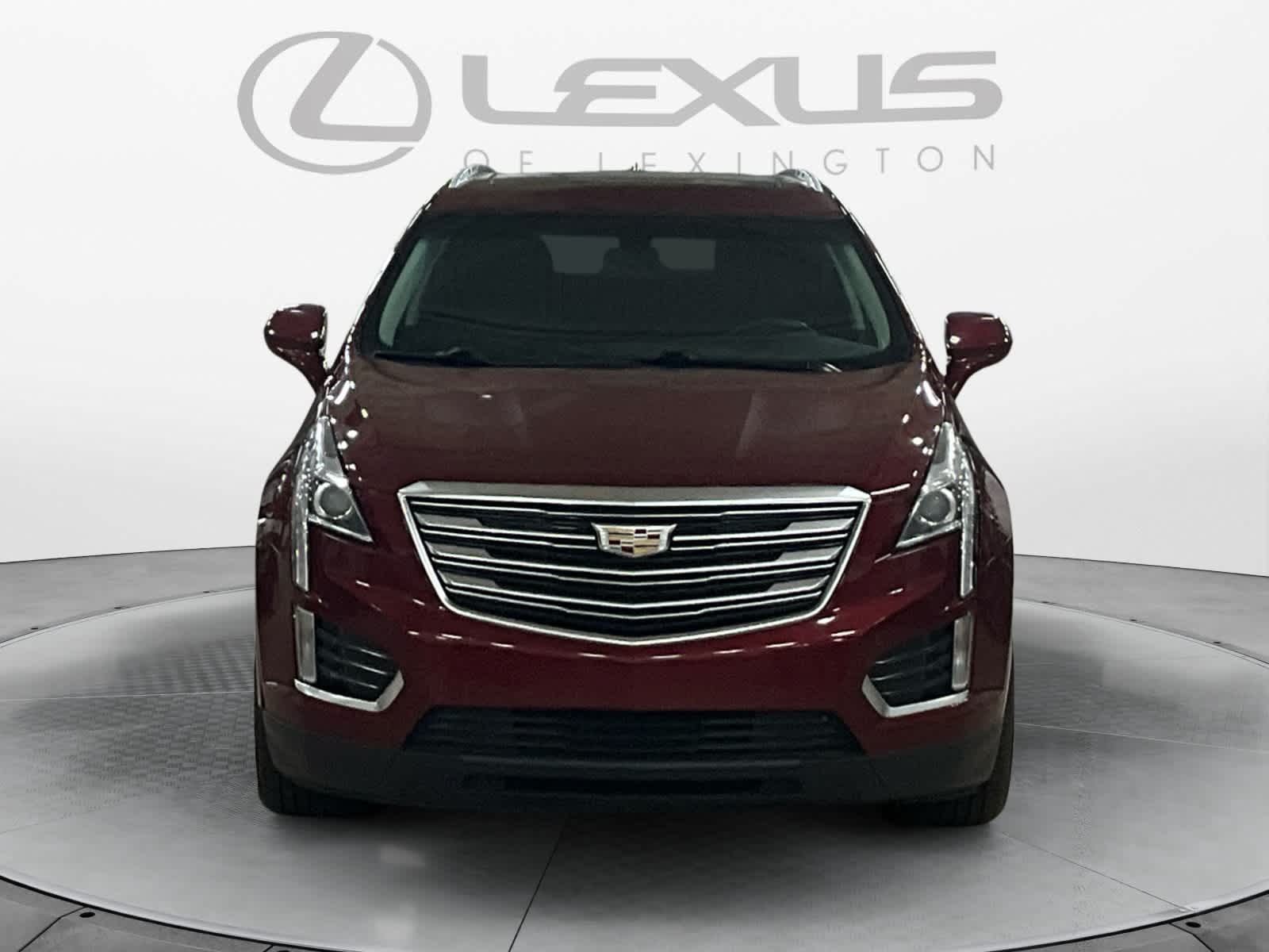 2017 Cadillac XT5 Luxury FWD