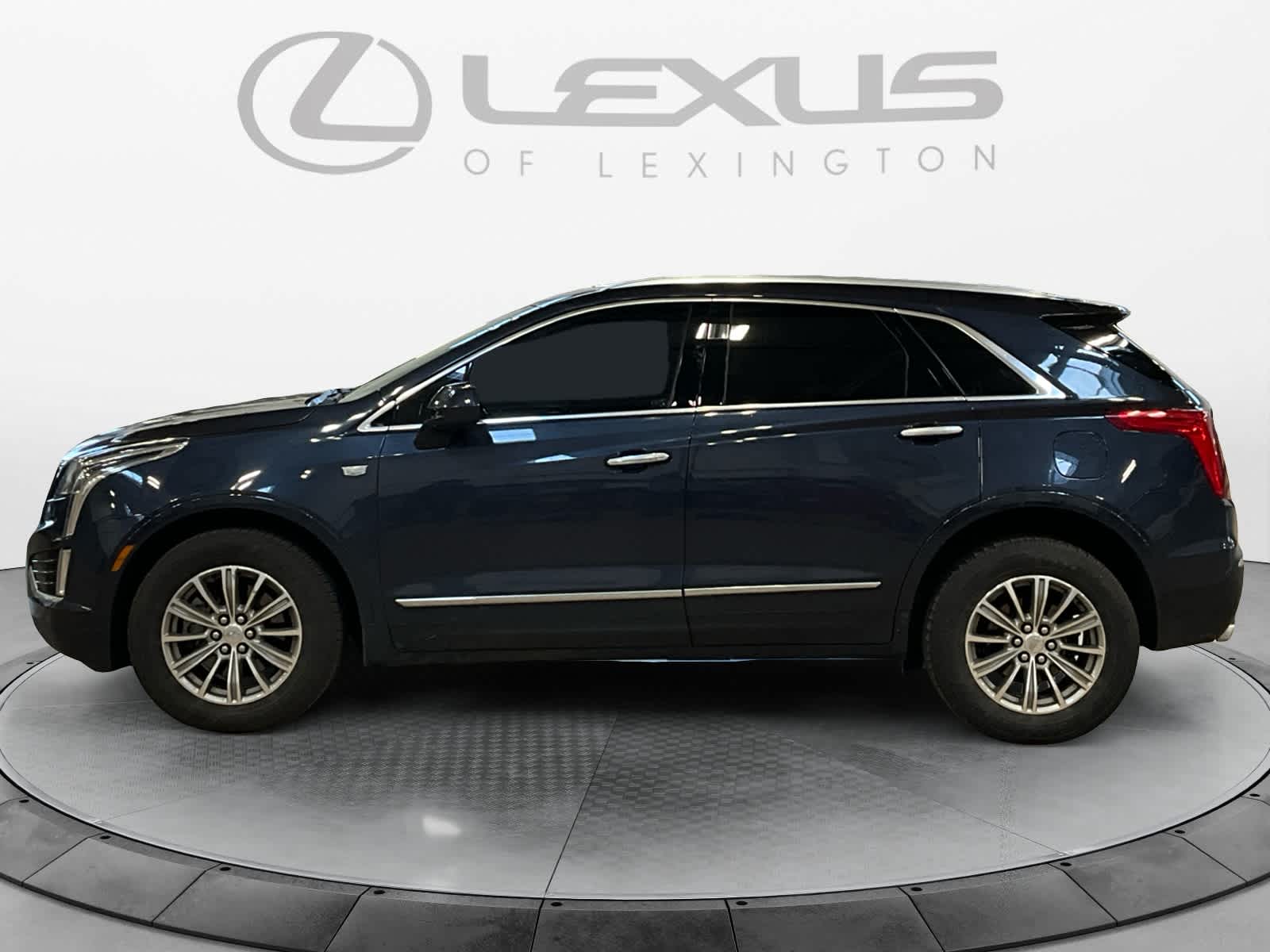 2018 Cadillac XT5 Luxury FWD
