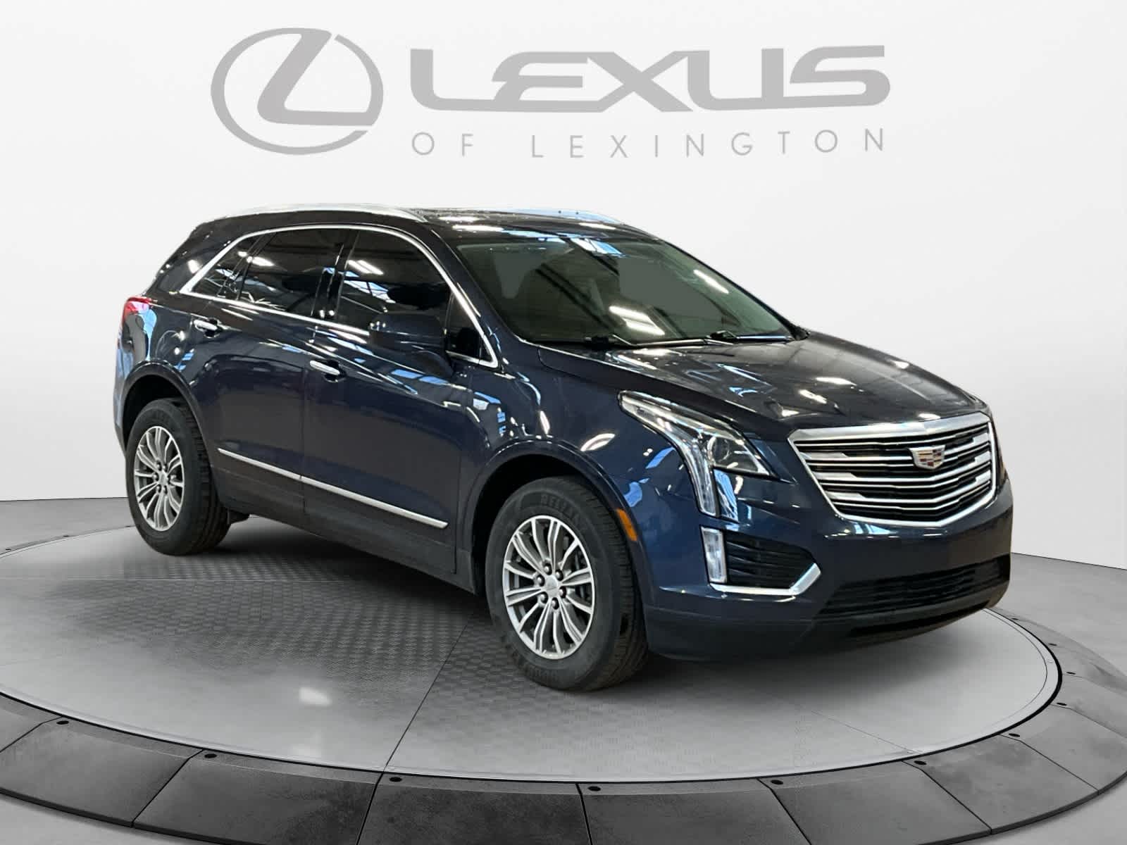 2018 Cadillac XT5 Luxury FWD