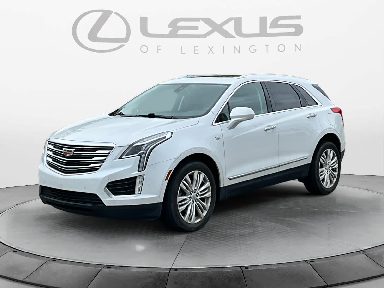 2017 Cadillac XT5 Premium Luxury FWD