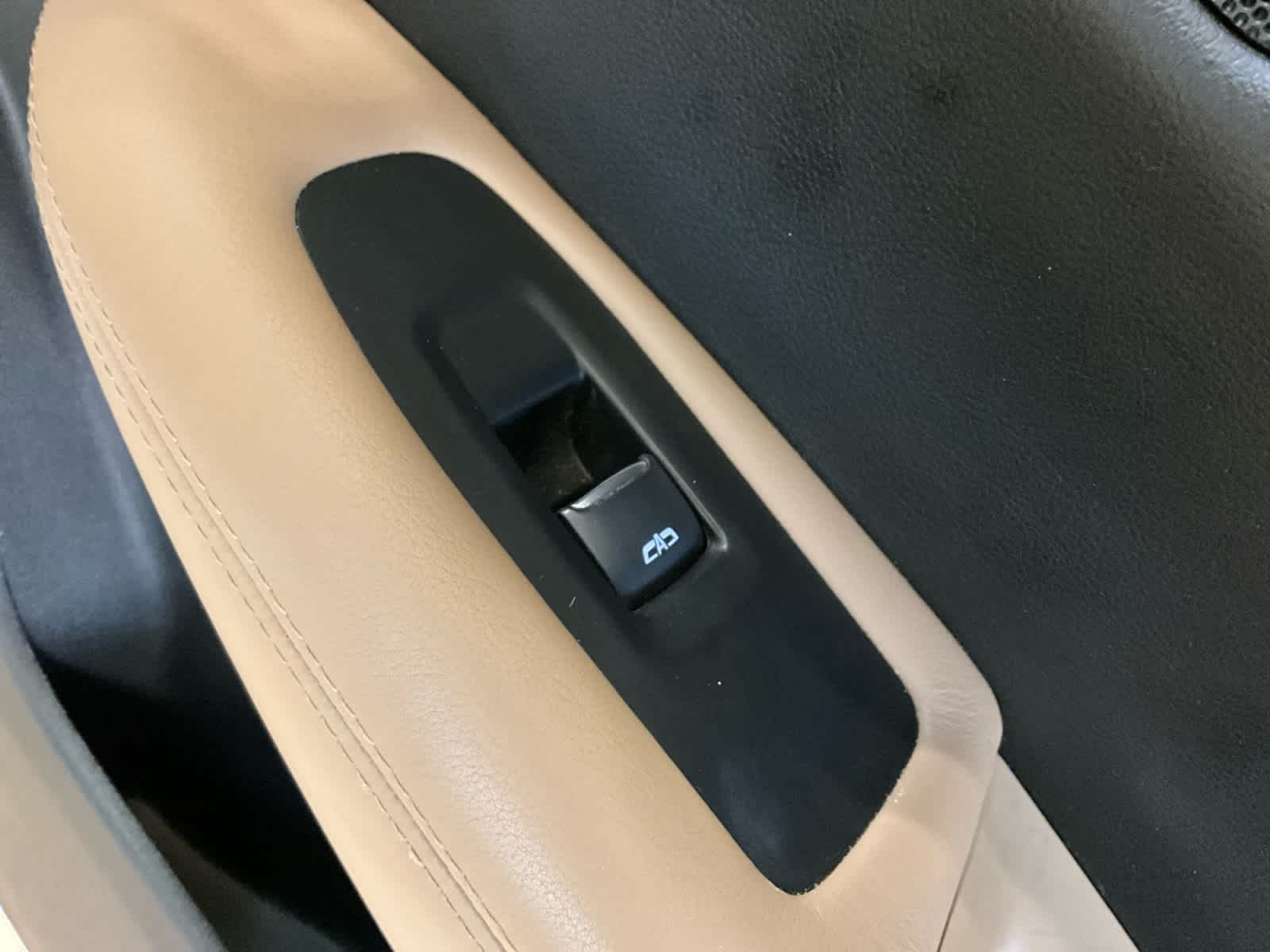 2017 Cadillac XT5 Platinum AWD
