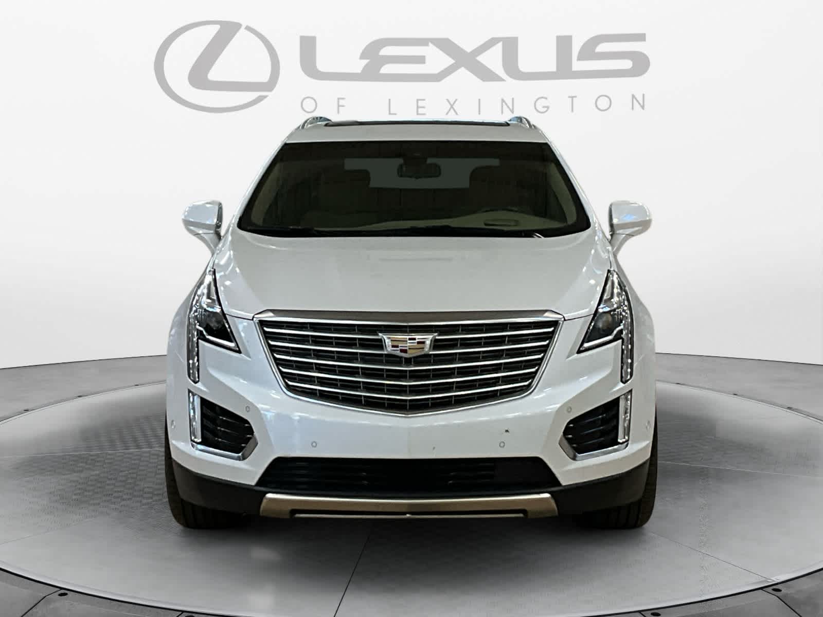 2017 Cadillac XT5 Platinum AWD