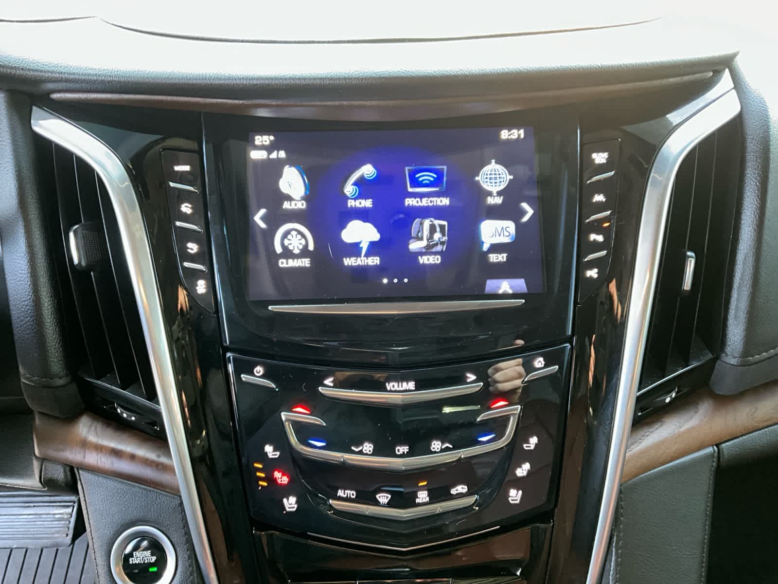 2020 Cadillac Escalade Premium Luxury