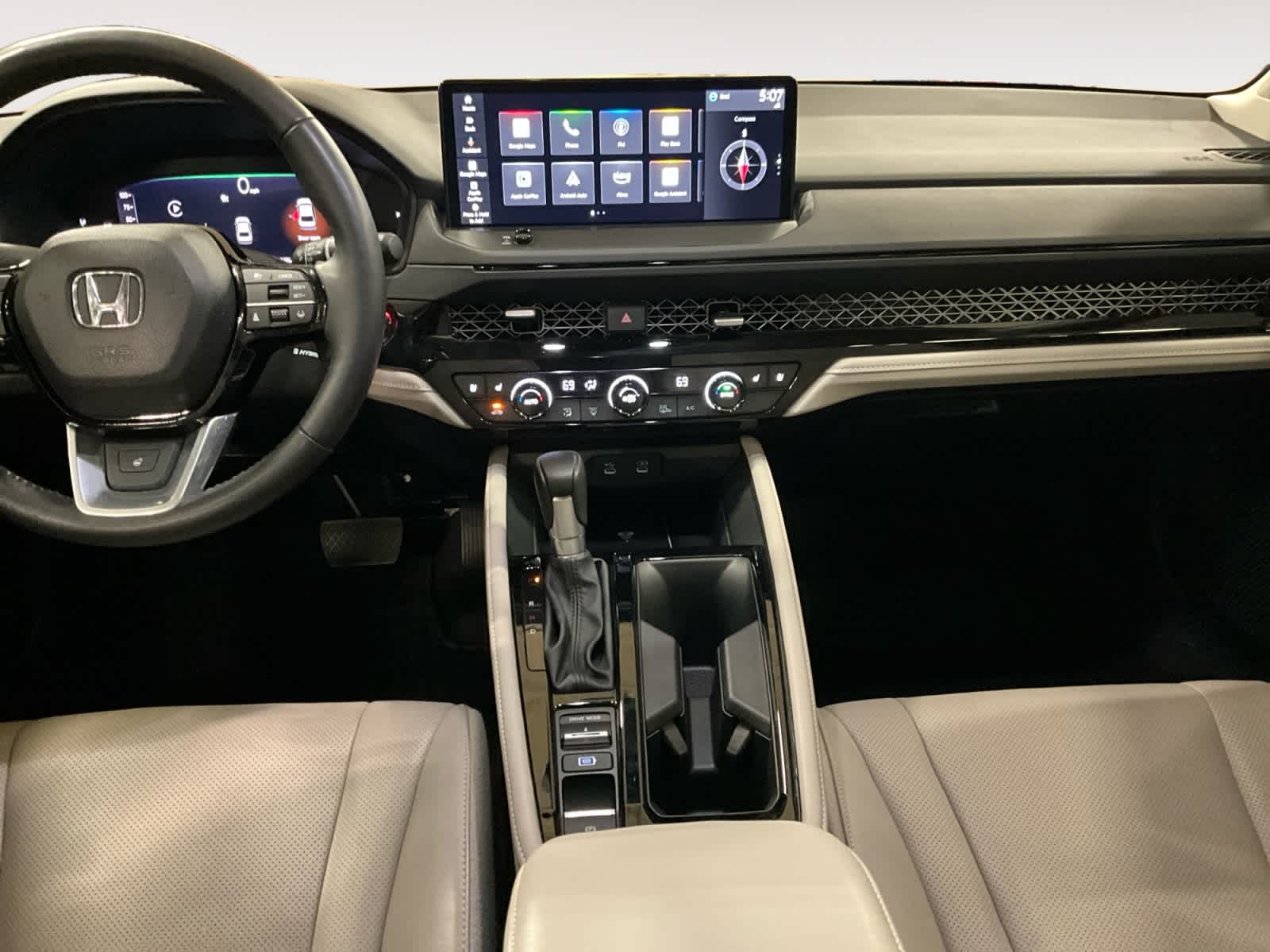 2025 Honda Accord Hybrid Touring