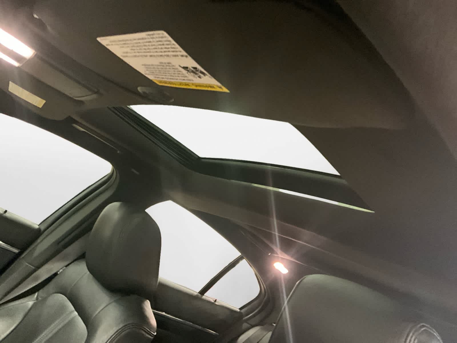 2011 Lincoln MKS 4dr Sdn 3.7L FWD