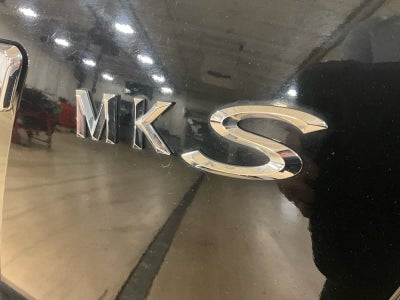 2011 Lincoln MKS 4dr Sdn 3.7L FWD