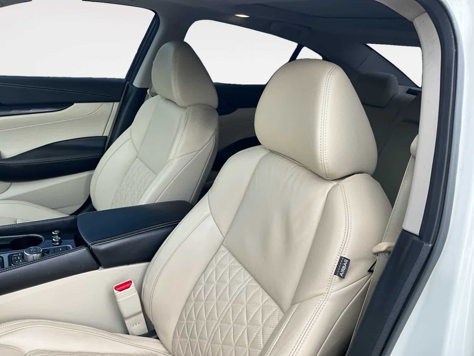 2021 Nissan Maxima Platinum