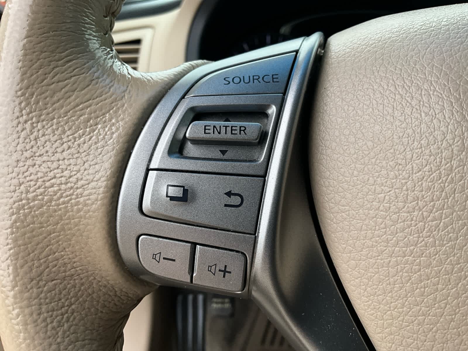 2014 Nissan Altima 2.5 SV