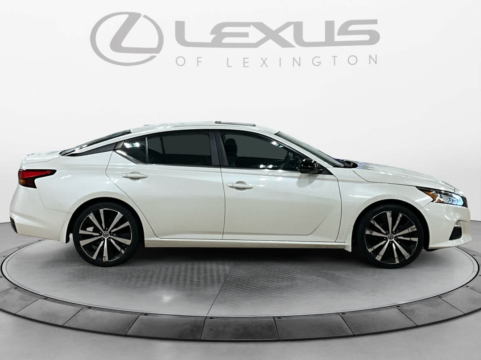 2020 Nissan Altima 2.5 SR