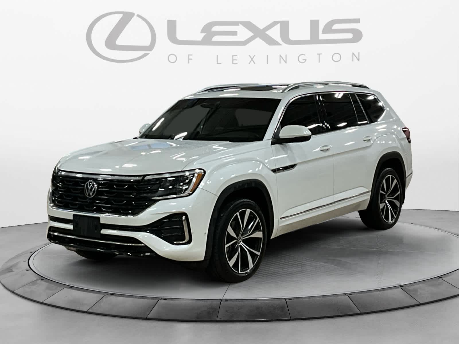 2024 Volkswagen Atlas 2.0T SEL Premium R-Line