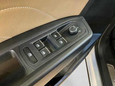 2022 Volkswagen Atlas Cross Sport 2.0T SE w/Technology