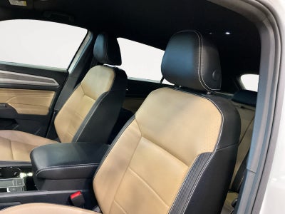 2022 Volkswagen Atlas Cross Sport 2.0T SE w/Technology