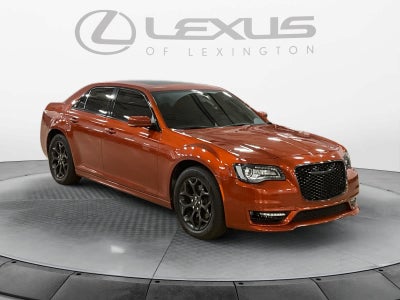 2021 Chrysler 300 Touring L