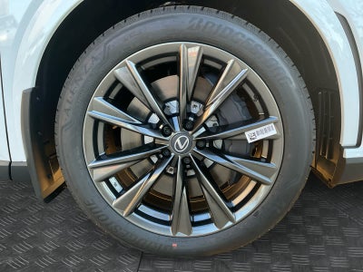 2026 Lexus RX 350 F SPORT Handling