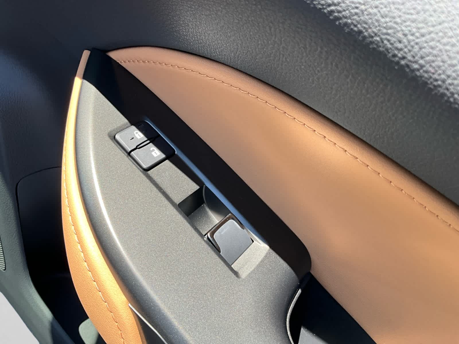 2026 Lexus NX 350h Premium