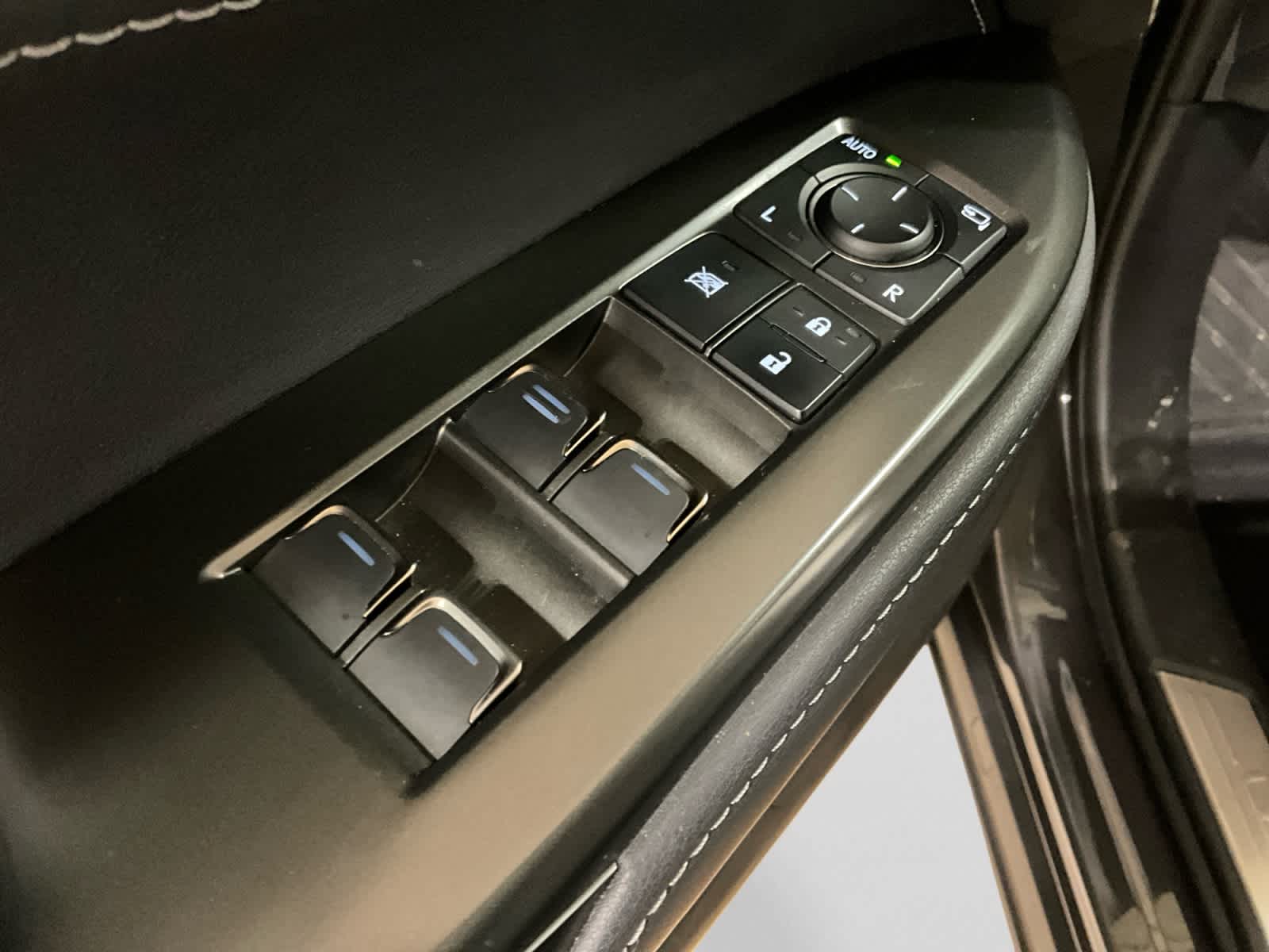 2023 Lexus NX 350h Premium