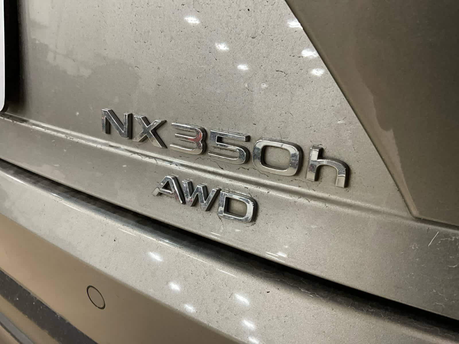 2025 Lexus NX 350h Luxury